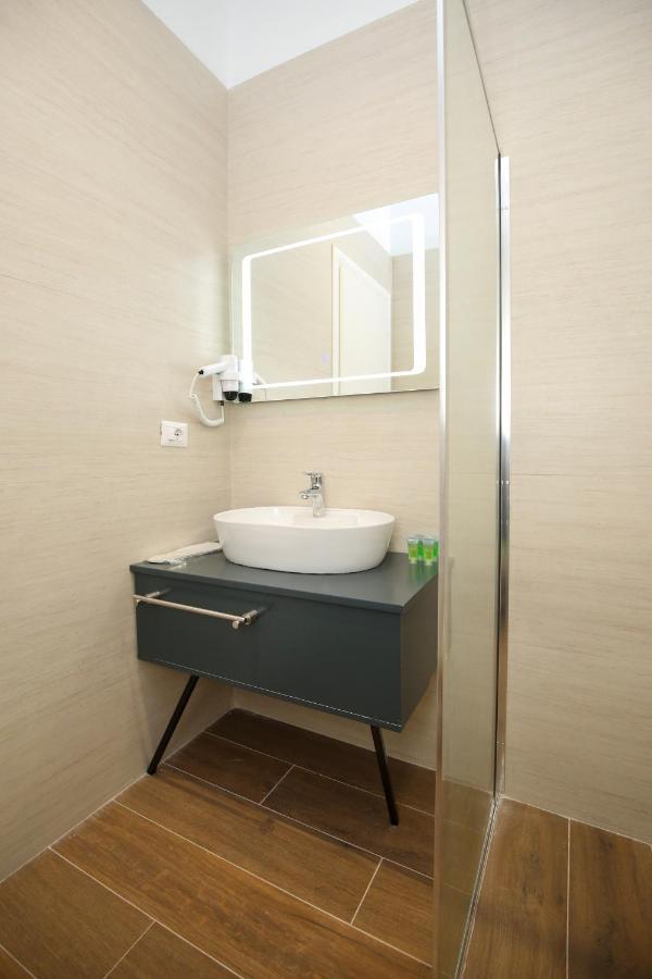 Hotel Amantia Орікум Екстер'єр фото